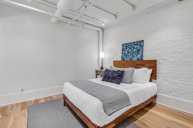 55 E Main 208, Chattanooga, TN 37408