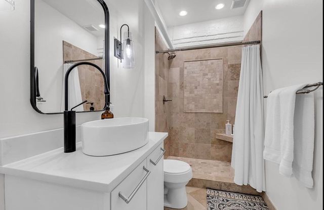 55 E Main 208, Chattanooga, TN 37408