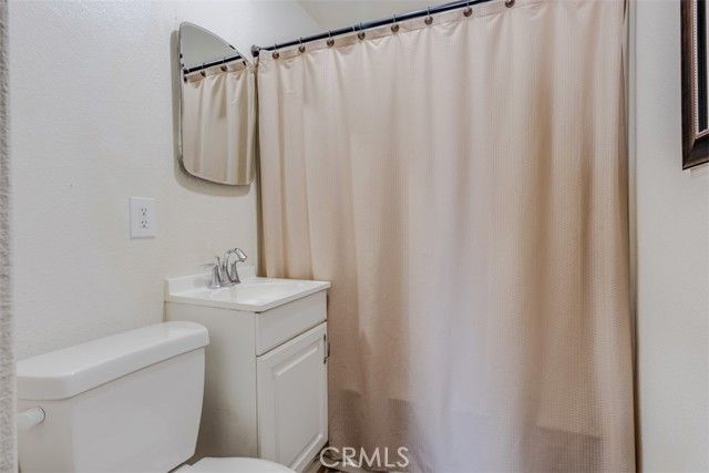 15461 Hesperia Road, Victorville, CA 92395