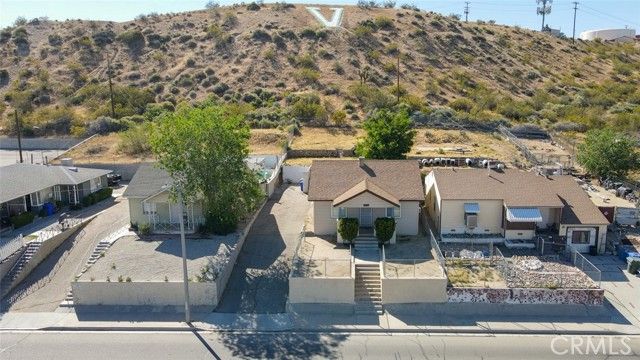 15461 Hesperia Road, Victorville, CA 92395