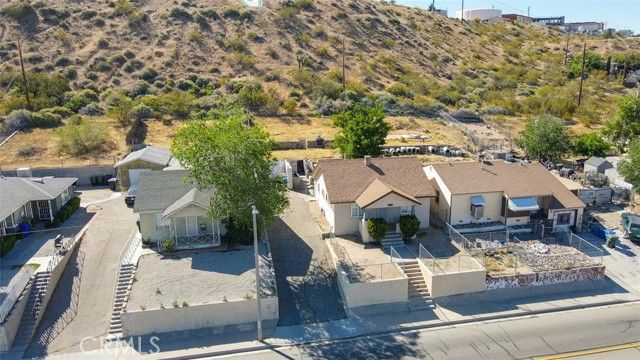 15461 Hesperia Road, Victorville, CA 92395