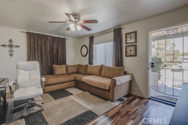 15461 Hesperia Road, Victorville, CA 92395