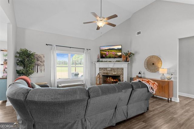 132 Alexander Lakes Drive, Eatonton, GA 31024