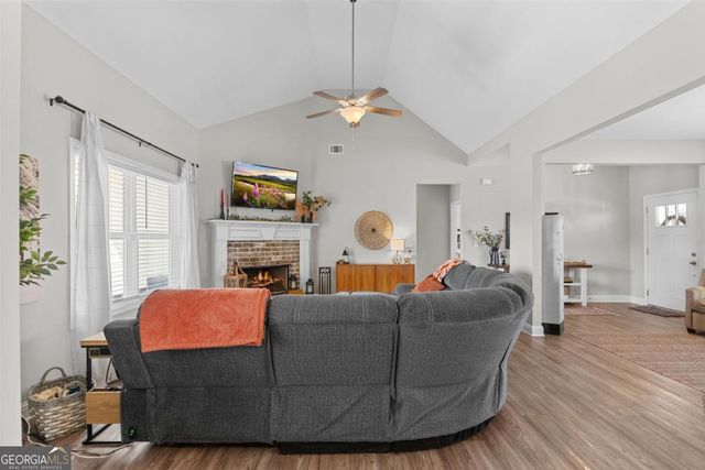 132 Alexander Lakes Drive, Eatonton, GA 31024