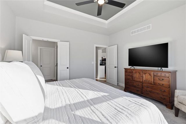 15449 W 173rd Street, Olathe, KS 66062