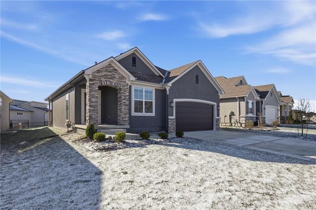 15449 W 173rd Street, Olathe, KS 66062