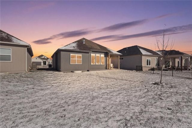 15449 W 173rd Street, Olathe, KS 66062