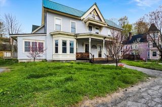 23 Pleasant Street, Hillsborough, NH 03244