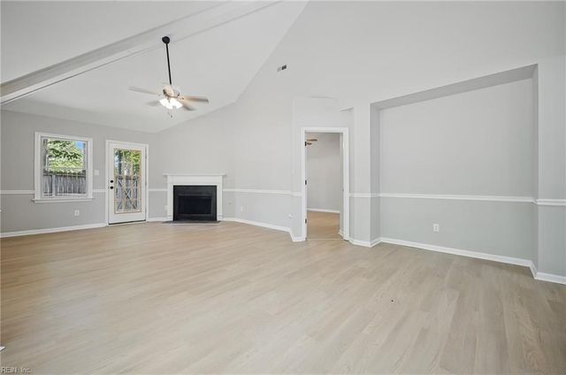 103 Sanderling WALK, Yorktown, VA 23692
