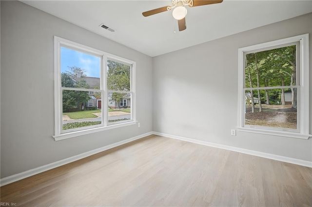 103 Sanderling WALK, Yorktown, VA 23692