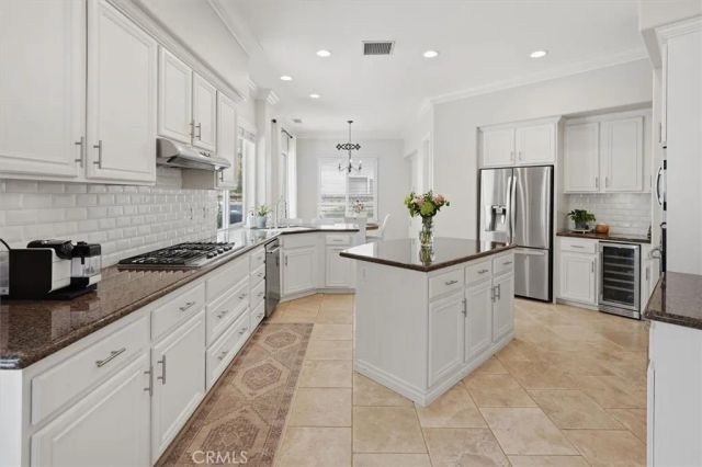 24231 Blossom Court, Valencia, CA 91354