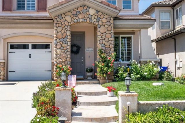 24231 Blossom Court, Valencia, CA 91354