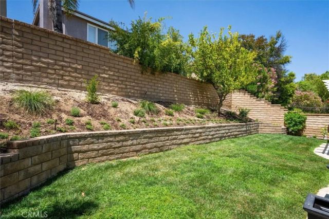 24231 Blossom Court, Valencia, CA 91354