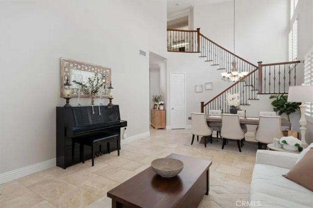 24231 Blossom Court, Valencia, CA 91354