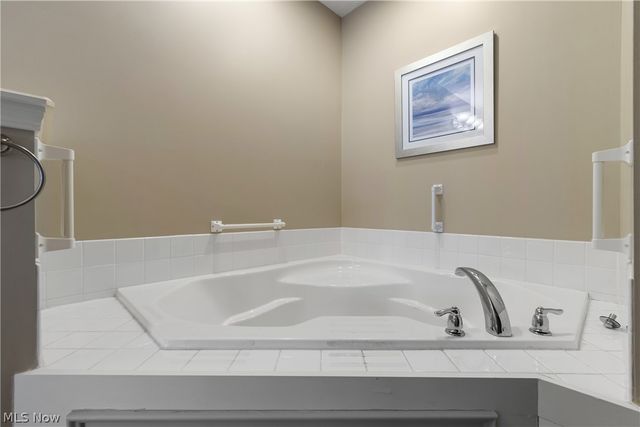 1239 Joshua Way, Medina, OH 44256