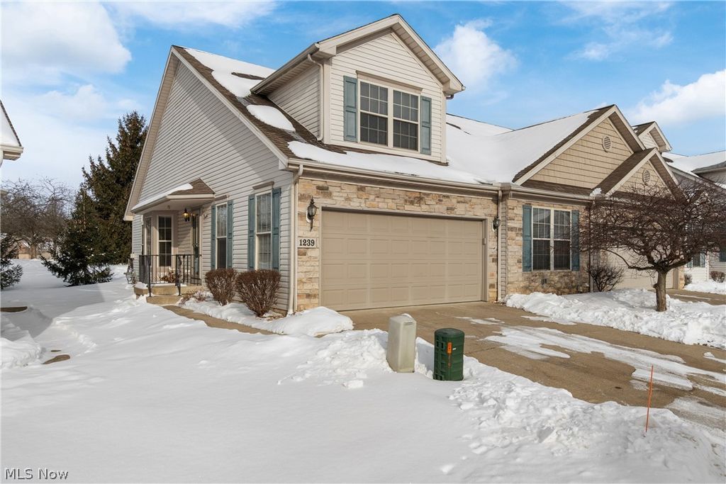 1239 Joshua Way, Medina, OH 44256