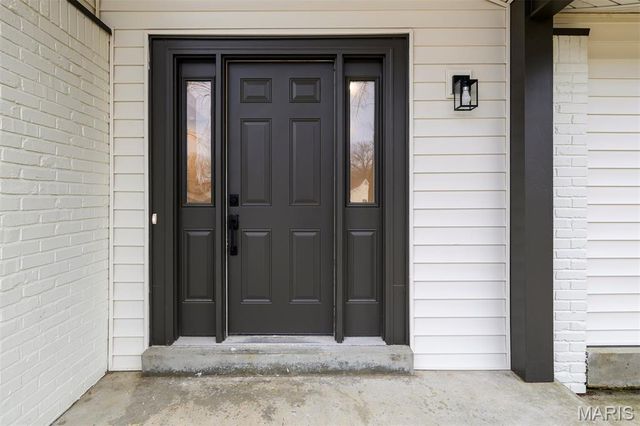 15278 Country Field Court, Chesterfield, MO 63017