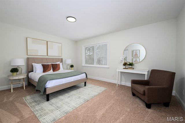 15278 Country Field Court, Chesterfield, MO 63017