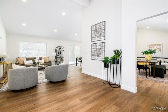 15278 Country Field Court, Chesterfield, MO 63017