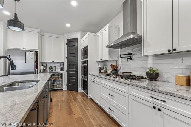 7017 Forest Canyon Drive, Fort Smith, AR 72916