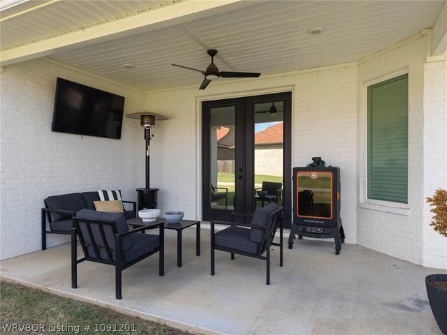 7017 Forest Canyon Drive, Fort Smith, AR 72916