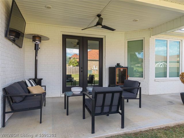 7017 Forest Canyon Drive, Fort Smith, AR 72916