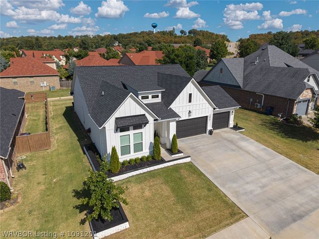 7017 Forest Canyon Drive, Fort Smith, AR 72916