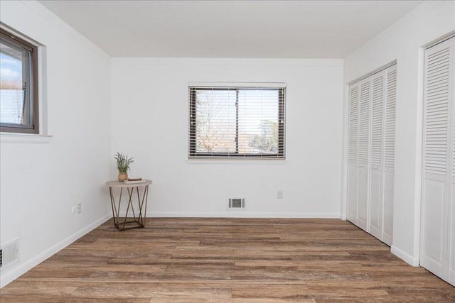 8248 Stoneham Drive, Ypsilanti, MI 48197