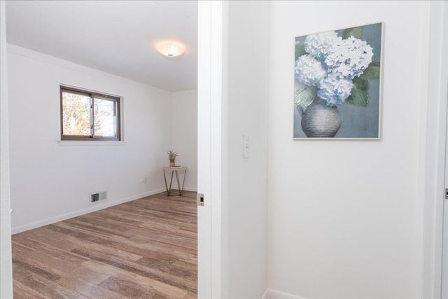 8248 Stoneham Drive, Ypsilanti, MI 48197