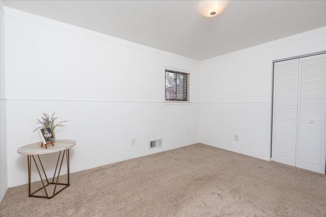 8248 Stoneham Drive, Ypsilanti, MI 48197