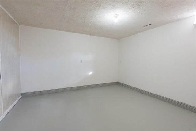 8248 Stoneham Drive, Ypsilanti, MI 48197