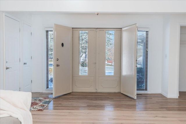 8248 Stoneham Drive, Ypsilanti, MI 48197