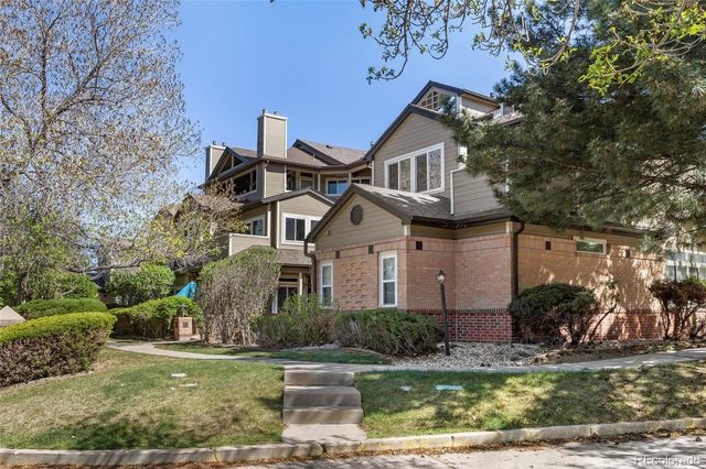 6001 S Yosemite Street E205, Greenwood Village, CO 80111