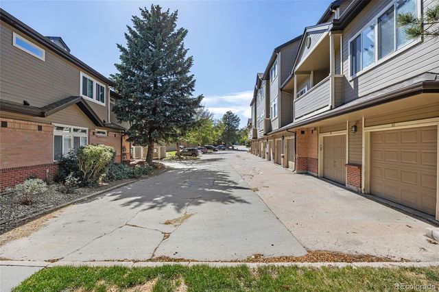 6001 S Yosemite Street E205, Greenwood Village, CO 80111