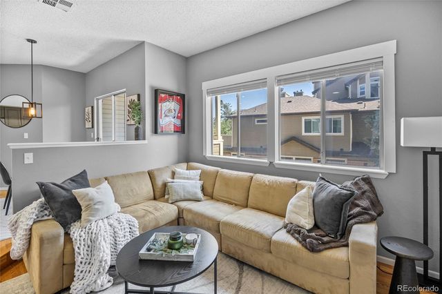 6001 S Yosemite Street E205, Greenwood Village, CO 80111