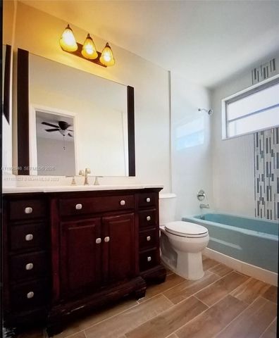 12500 NE 5th Ave 309, North Miami, FL 33161