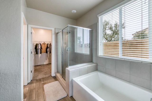 568 Atlantica Drive S, Madera, CA 93636