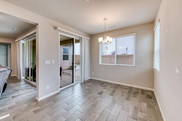 568 Atlantica Drive S, Madera, CA 93636