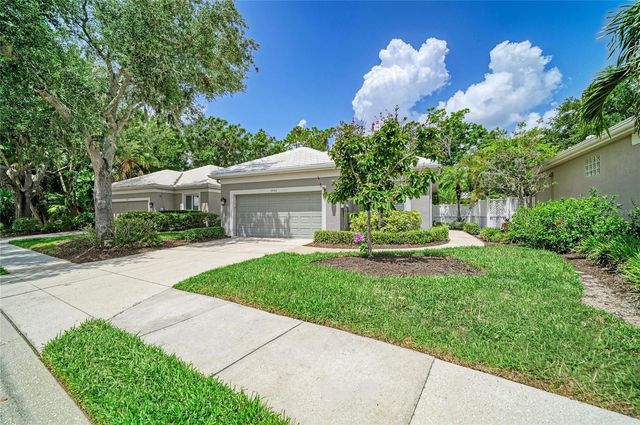 5002 88TH STREET E, Bradenton, FL 34211