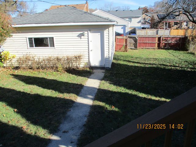 9737 Warren Avenue, Oak Lawn, IL 60453