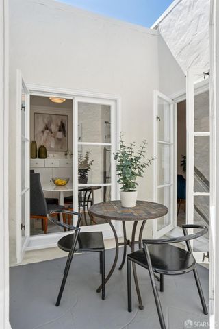 1827 Kirkham Street, San Francisco, CA 94122