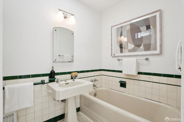 1827 Kirkham Street, San Francisco, CA 94122