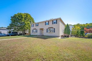 30 Norman Drive R, Derry, NH 03038
