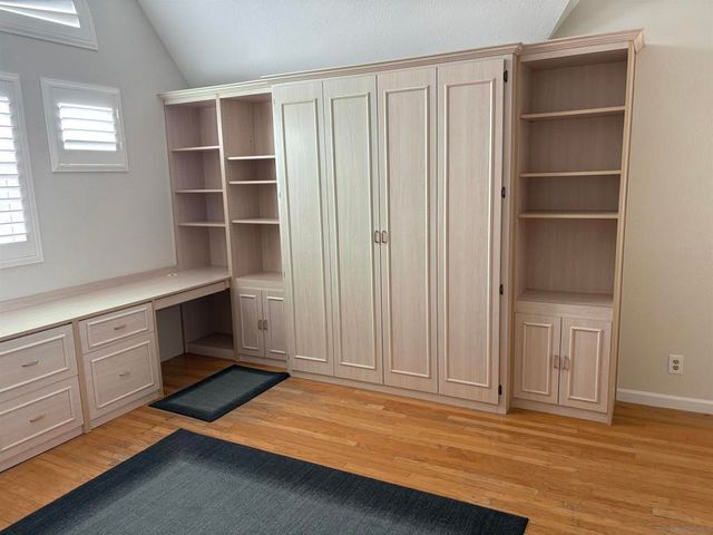 374 ORANGE AVE E, Coronado, CA 92118