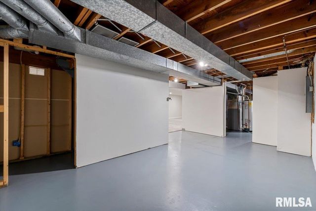 1005 5TH Street A, Hampton, IL 61256