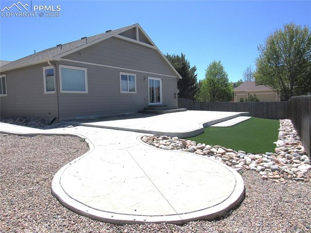 6306 Shooting Iron Way, Colorado Springs, CO 80923