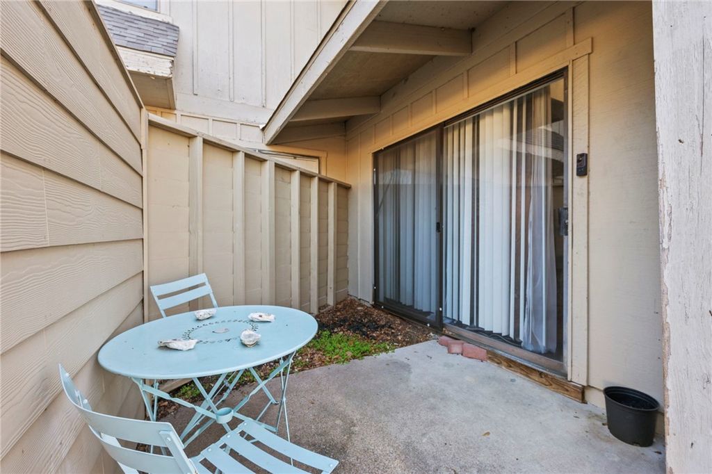 4401 Carter Creek Parkway 12, Bryan, TX 77802