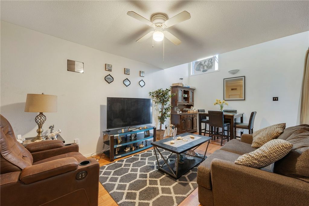 4401 Carter Creek Parkway 12, Bryan, TX 77802 — photo 5