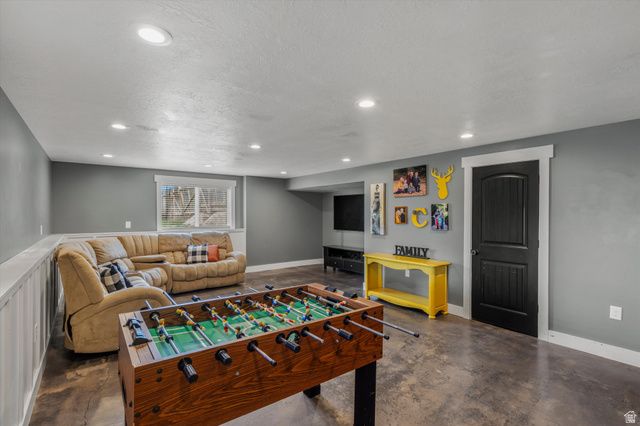 2444 N SIERRA DR, Eden, UT 84310