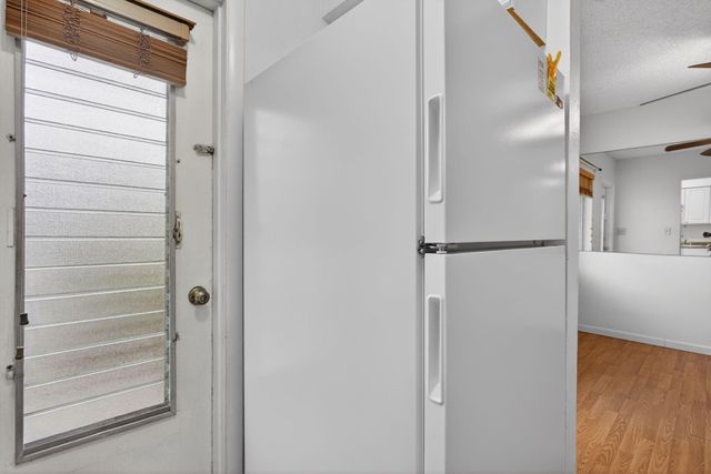 2115 NE 42nd Court 103, Lighthouse Point, FL 33064